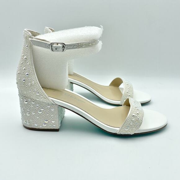 Betsey Johnson Womens Mari Heeled Sandal US 6.5 EU 37 White Rhinestone NIB - Picture 4 of 13